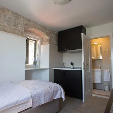 Morus Alba Apartment Split Exterior photo